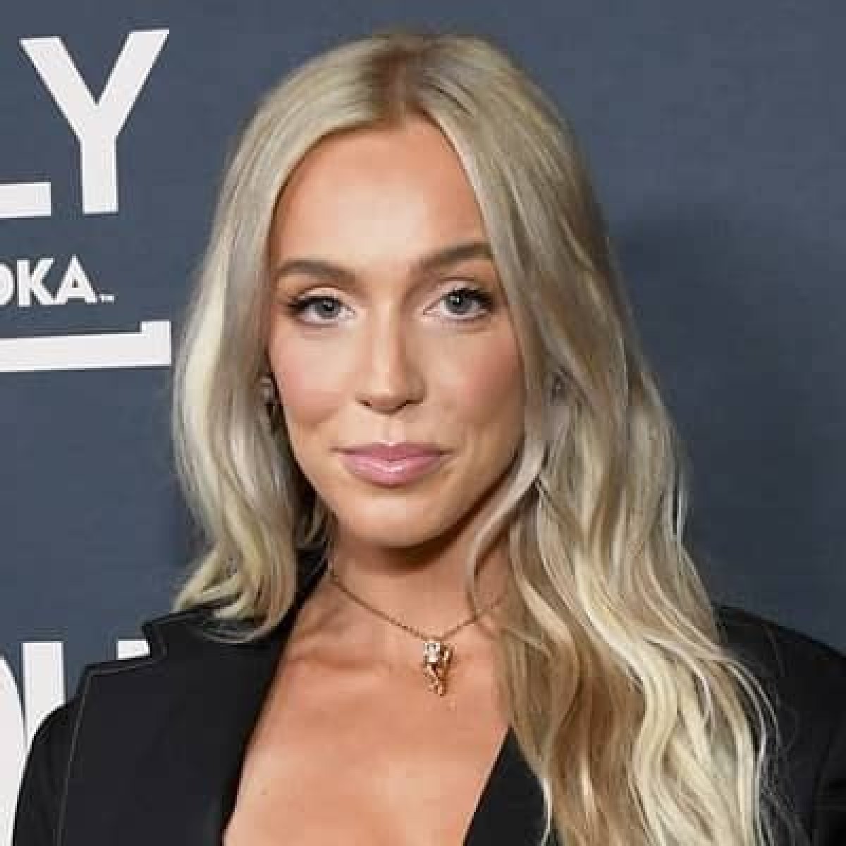 Alex Cooper - Bio, Age, Height, Nationality, Net Worth, Facts