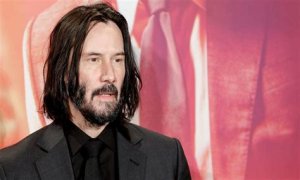 Keanu Reeves identifies as a person of color, but isnât an Asian âspokespersonâ
