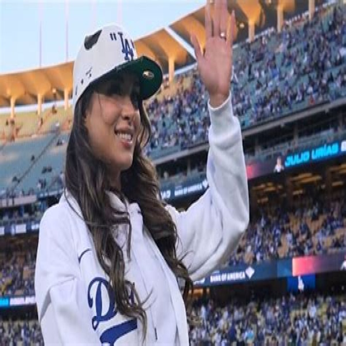 Los Angeles Dodgers’ Baseball Player Julio Urias’ Wife: Is He In A Relationship With Daisy Perez?