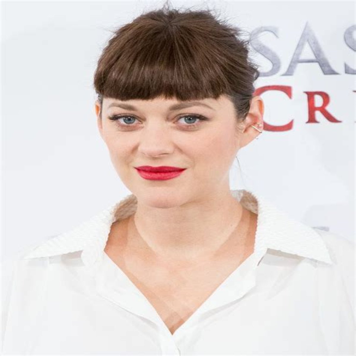 Marion Cotillard Has Bangs Photo