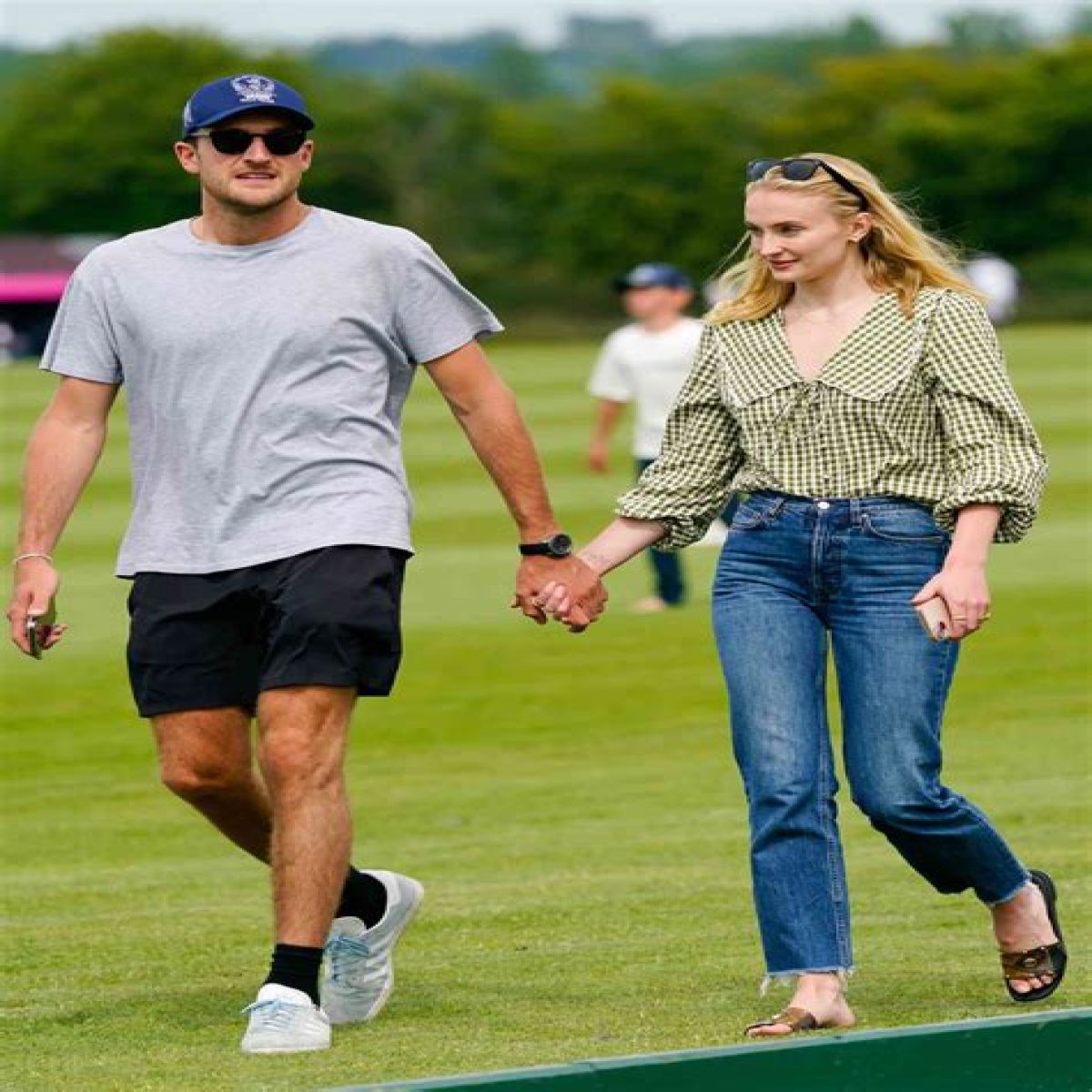 Sophie Turner Gets a Piggyback Ride From Boyfriend Peregrine Pearson