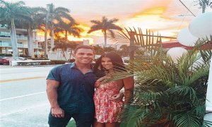 Who Is Alyssa Salerno? All About Alexâs Pregnant GF On âSiesta Keyâ â Hollywood Life
